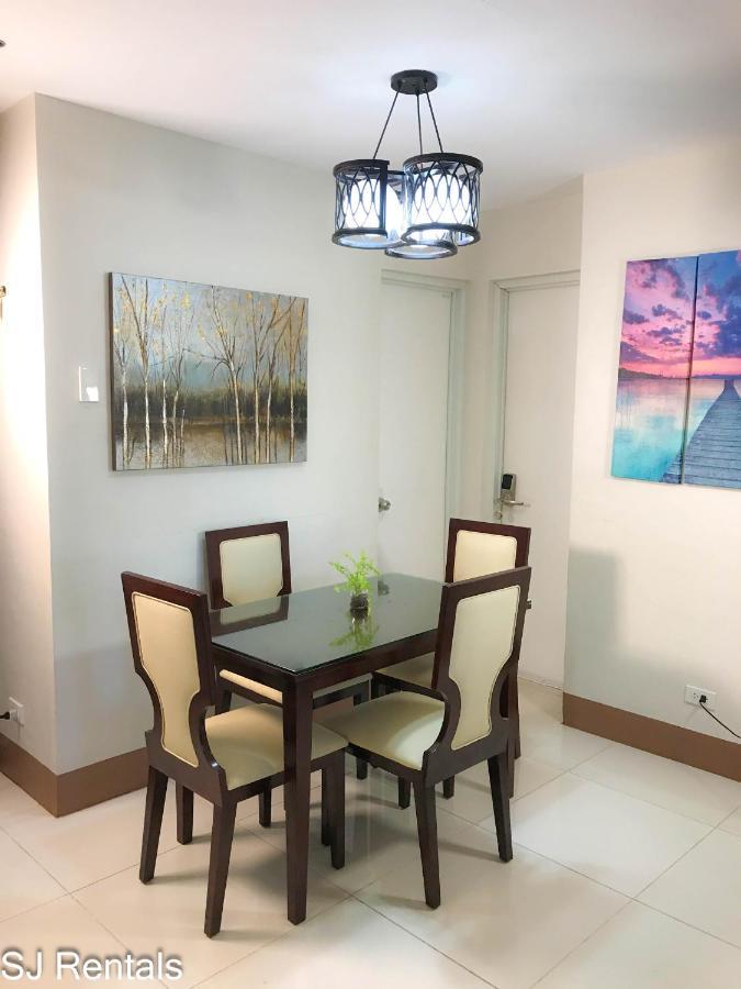2 Bedroom Condo @ Midpoint Residences W/ City View Mandaue Eksteriør billede