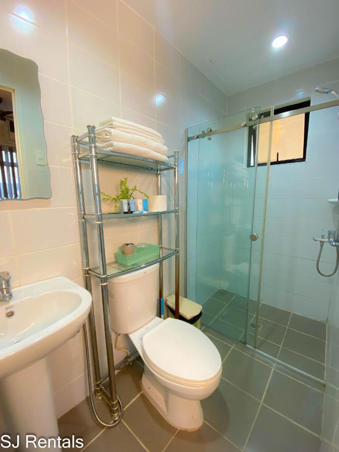 2 Bedroom Condo @ Midpoint Residences W/ City View Mandaue Eksteriør billede