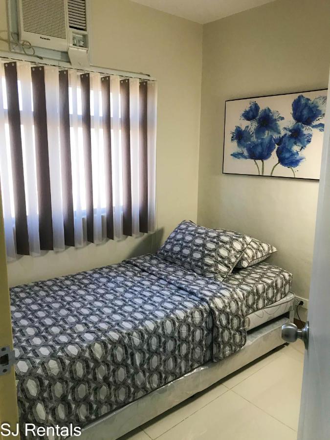 2 Bedroom Condo @ Midpoint Residences W/ City View Mandaue Eksteriør billede