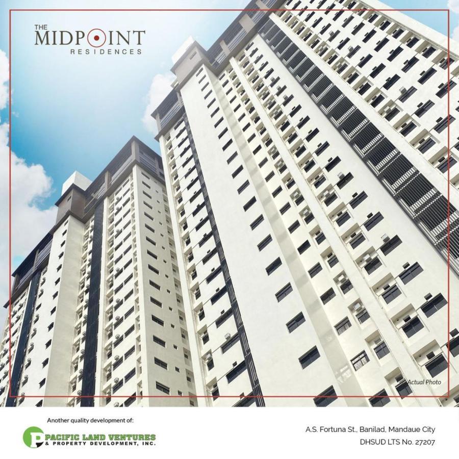 2 Bedroom Condo @ Midpoint Residences W/ City View Mandaue Eksteriør billede